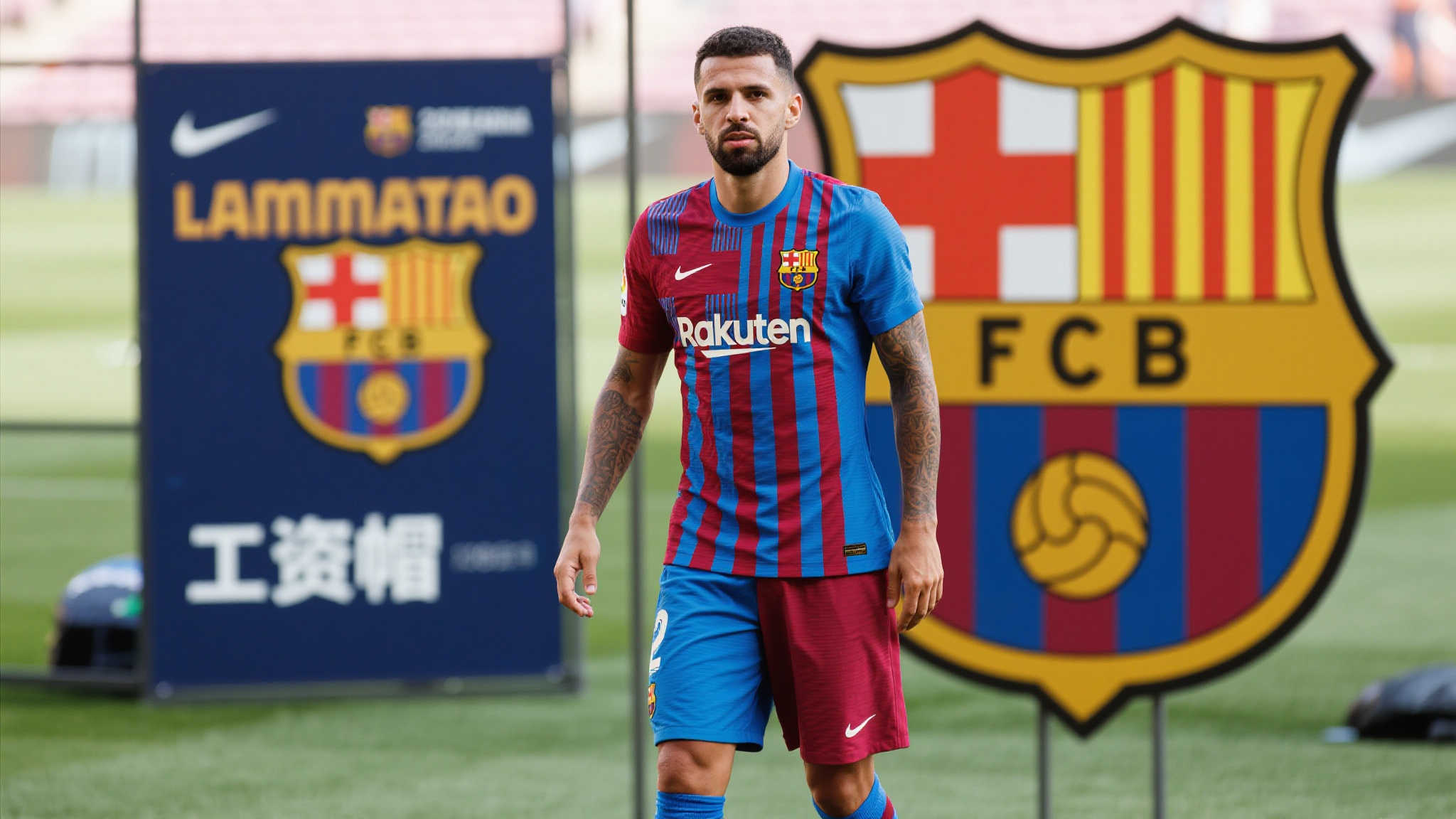 拜仁期待巴萨注册受限，持续追求尼科加盟